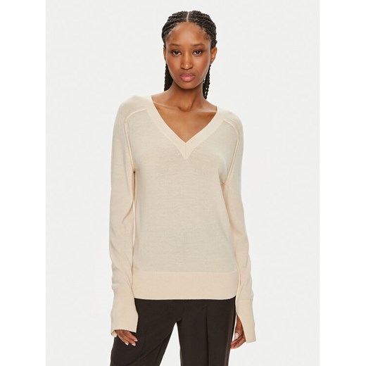 Calvin Klein Sweter K20K207573 Beżowy Regular Fit ze sklepu MODIVO w kategorii Swetry damskie - zdjęcie 182654024