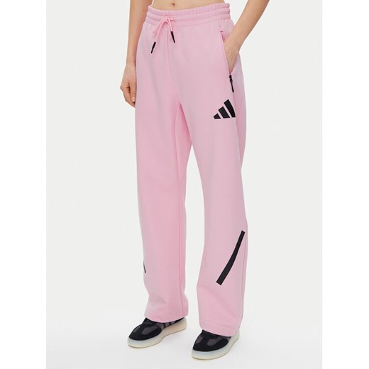 adidas Spodnie dresowe Z.N.E. Barrel JC5410 Różowy Loose Fit ze sklepu MODIVO w kategorii Spodnie damskie - zdjęcie 182654612