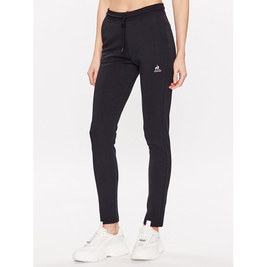 Le Coq Sportif Spodnie dresowe 2310392 Czarny Regular Fit ze sklepu MODIVO w kategorii Spodnie damskie - zdjęcie 182655103
