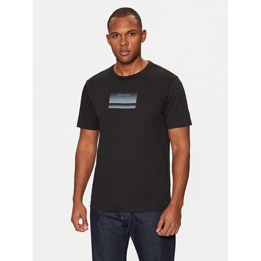 Calvin Klein T-Shirt K10K113803 Czarny Regular Fit ze sklepu MODIVO w kategorii T-shirty męskie - zdjęcie 182655873