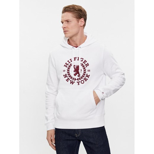 Tommy Hilfiger Bluza Big Icon MW0MW33650 Biały Regular Fit ze sklepu MODIVO w kategorii Bluzy męskie - zdjęcie 182656344
