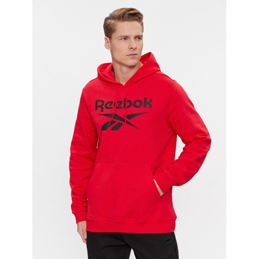 Reebok Bluza Identity Fleece Stacked Logo Pullover Hoodie IM3281 Czerwony ze sklepu MODIVO w kategorii Bluzy męskie - zdjęcie 182656433