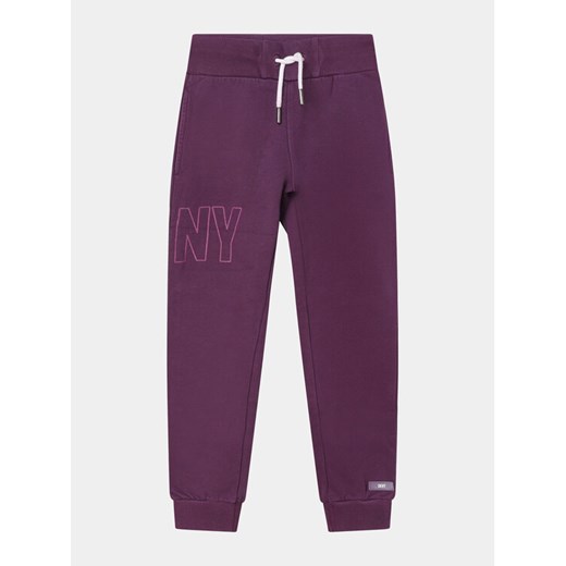 DKNY Spodnie dresowe D54000 D Fioletowy Regular Fit ze sklepu MODIVO w kategorii Spodnie dziewczęce - zdjęcie 182656763