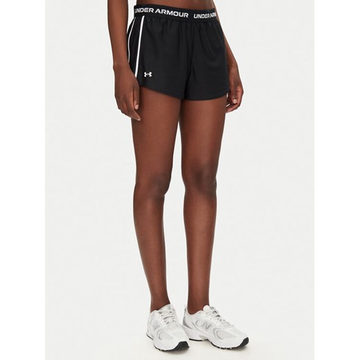 Under Armour Szorty sportowe Tech™ Play Up 1389882 Czarny Regular Fit ze sklepu MODIVO w kategorii Szorty - zdjęcie 182657092