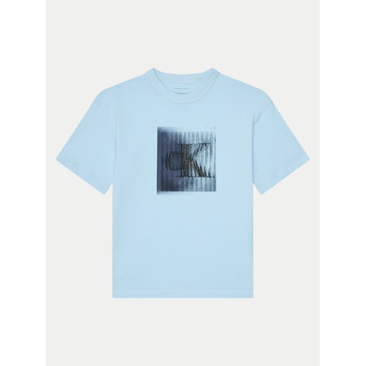 Calvin Klein Jeans T-Shirt IB0IB02356 Błękitny Regular Fit ze sklepu MODIVO w kategorii T-shirty chłopięce - zdjęcie 182657112