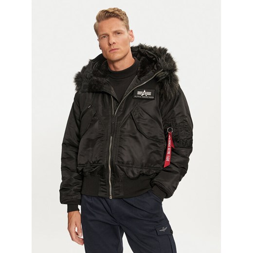 Alpha Industries Kurtka zimowa 113145 Czarny Regular Fit ze sklepu MODIVO w kategorii Kurtki męskie - zdjęcie 182657723