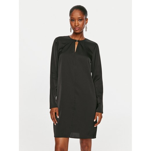 Calvin Klein Sukienka codzienna Lw Shiny K20K207995 Czarny Regular Fit ze sklepu MODIVO w kategorii Sukienki - zdjęcie 182658270