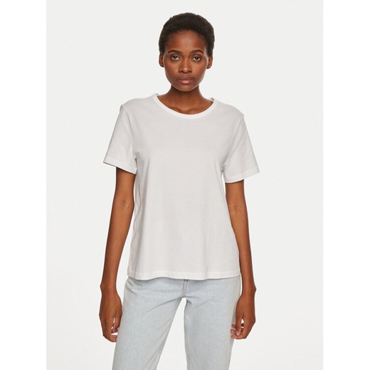 Gap T-Shirt 795346-01 Biały Regular Fit ze sklepu MODIVO w kategorii Bluzki damskie - zdjęcie 182658324