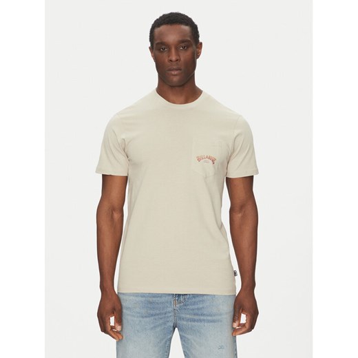 Billabong T-Shirt EBYZT00175 Beżowy Regular Fit ze sklepu MODIVO w kategorii T-shirty męskie - zdjęcie 182660004