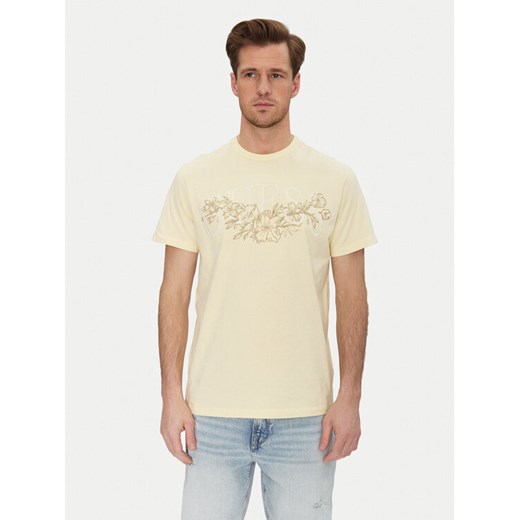 Guess T-Shirt M5GI17 K8FQ4 Beżowy Regular Fit ze sklepu MODIVO w kategorii T-shirty męskie - zdjęcie 182660163