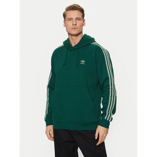 adidas Bluza adicolor Classics 3-Stripes JP1001 Zielony Regular Fit ze sklepu MODIVO w kategorii Bluzy męskie - zdjęcie 182661024