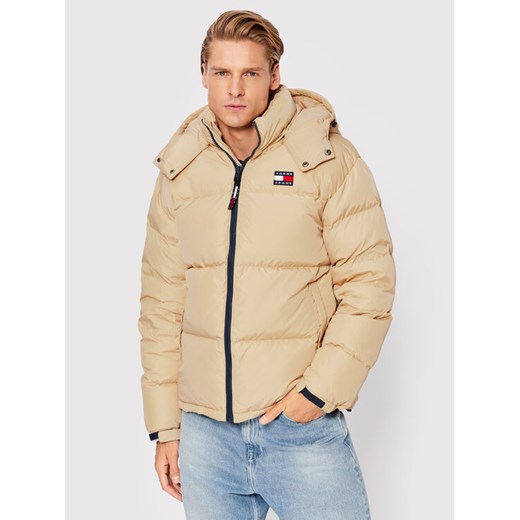 Tommy Jeans Kurtka puchowa Alaska DM0DM15445 Beżowy Regular Fit ze sklepu MODIVO w kategorii Kurtki męskie - zdjęcie 182661163