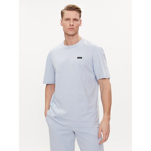 Calvin Klein T-Shirt K10K112749 Błękitny Comfort Fit ze sklepu MODIVO w kategorii T-shirty męskie - zdjęcie 182661500