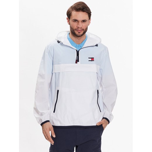Tommy Jeans Kurtka anorak DM0DM15906 Biały Regular Fit ze sklepu MODIVO w kategorii Kurtki męskie - zdjęcie 182661564