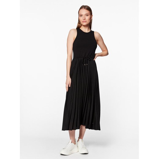 Tommy Hilfiger Sukienka codzienna WW0WW39342 Czarny Regular Fit ze sklepu MODIVO w kategorii Sukienki - zdjęcie 182662354