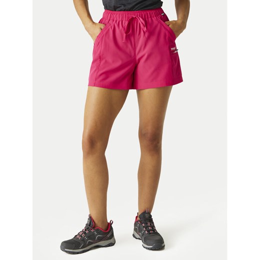 Regatta Szorty sportowe Travel RWJ299 Różowy Relaxed Fit ze sklepu MODIVO w kategorii Szorty - zdjęcie 182662783