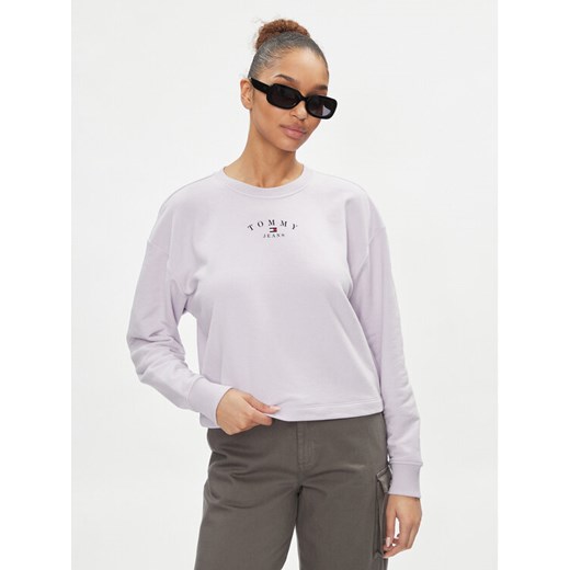 Tommy Jeans Bluza Essential Logo DW0DW18143 Fioletowy Regular Fit ze sklepu MODIVO w kategorii Bluzy damskie - zdjęcie 182663680