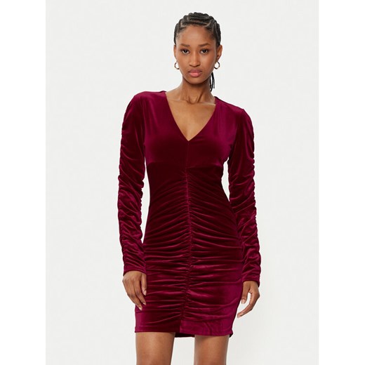 Guess Sukienka koktajlowa W5RK30 KCM62 Czerwony Bodycon Fit ze sklepu MODIVO w kategorii Sukienki - zdjęcie 182664381