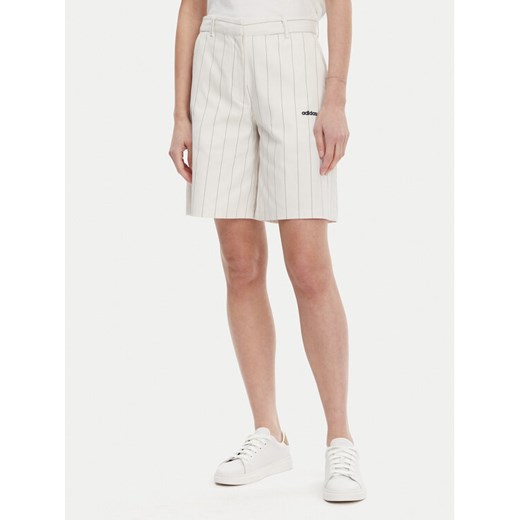 adidas Bermudy Pinstripe JC7684 Biały Loose Fit 34 MODIVO