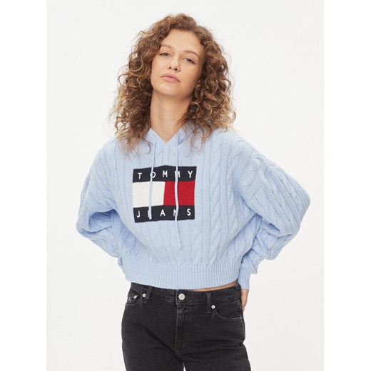 Tommy Jeans Sweter Center Flag DW0DW16528 Błękitny Regular Fit ze sklepu MODIVO w kategorii Swetry damskie - zdjęcie 182665442