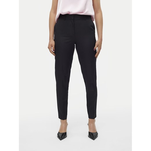Vero Moda Chinosy Fenya 10313834 Czarny Tapered Fit ze sklepu MODIVO w kategorii Spodnie damskie - zdjęcie 182665652