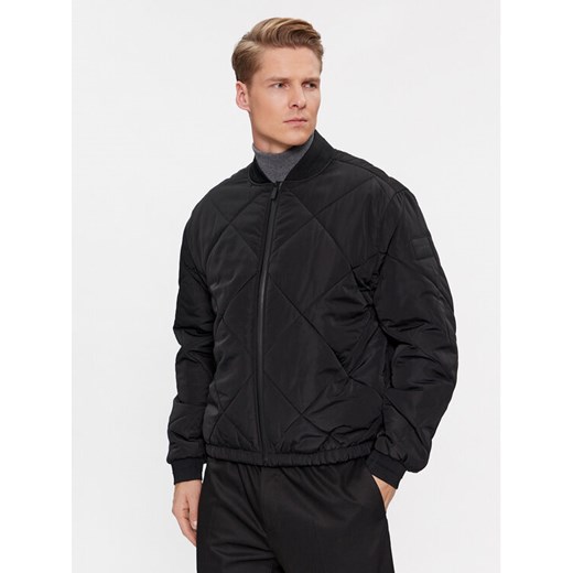 Calvin Klein Kurtka bomber Signature K10K111880 Czarny Regular Fit ze sklepu MODIVO w kategorii Kurtki męskie - zdjęcie 182666541