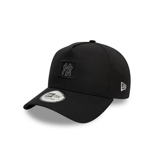 New Era Czapka z daszkiem Metallic Patch Eframe New York Yankees 60595208 Czarny ze sklepu MODIVO w kategorii Czapki z daszkiem damskie - zdjęcie 182668954