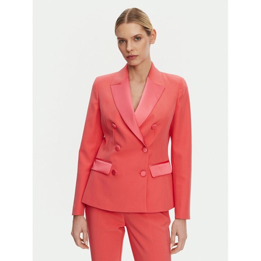 ARTIGLI Marynarka ACGI000772 Koralowy Regular Fit ze sklepu MODIVO w kategorii Marynarki damskie - zdjęcie 182669093