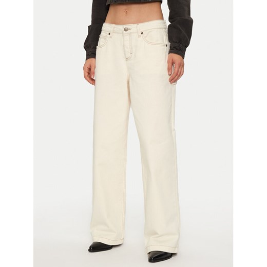 Lee Jeansy Carpenter 112355552 Écru Loose Fit ze sklepu MODIVO w kategorii Jeansy damskie - zdjęcie 182669210