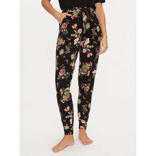 Hunkemöller Spodnie piżamowe 206549 Czarny Regular Fit ze sklepu MODIVO w kategorii Piżamy damskie - zdjęcie 182669671