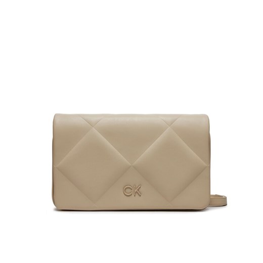 Calvin Klein Torebka Quilt K60K611759 Beżowy ze sklepu MODIVO w kategorii Listonoszki - zdjęcie 182670640