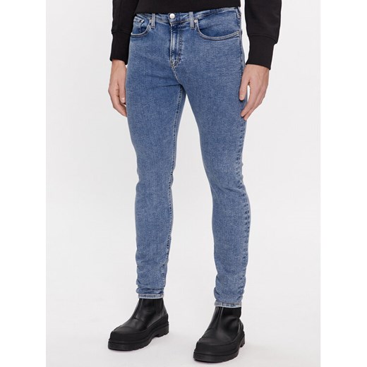 Calvin Klein Jeans Jeansy J30J323866 Niebieski Skinny Fit ze sklepu MODIVO w kategorii Jeansy męskie - zdjęcie 182671710