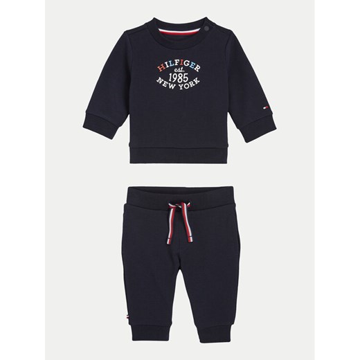 Tommy Hilfiger Dres Monotype KN0KN01863 Granatowy Regular Fit ze sklepu MODIVO w kategorii Dresy dla niemowlaka - zdjęcie 182671824