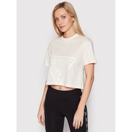 Guess T-Shirt V2YI06 K8HM0 Beżowy Regular Fit ze sklepu MODIVO w kategorii Bluzki damskie - zdjęcie 182672172