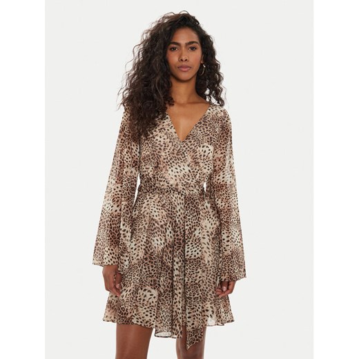 Guess Sukienka codzienna W4YK29 WDW82 Kolorowy Regular Fit ze sklepu MODIVO w kategorii Sukienki - zdjęcie 182672641