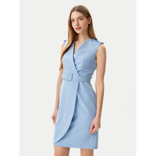 ARTIGLI Sukienka koktajlowa ACAB000846 Błękitny Slim Fit ze sklepu MODIVO w kategorii Sukienki - zdjęcie 182672911