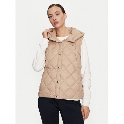 Tommy Hilfiger Bezrękawnik Classic WW0WW42463 Beżowy Regular Fit ze sklepu MODIVO w kategorii Kamizelki damskie - zdjęcie 182672923