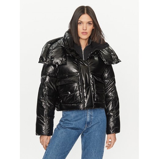 Calvin Klein Jeans Kurtka zimowa High Shine J20J221884 Czarny Oversize ze sklepu MODIVO w kategorii Kurtki damskie - zdjęcie 182672930