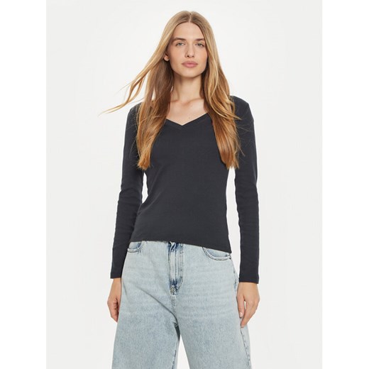 Levi's® Bluzka A9330-0000 Czarny Regular Fit ze sklepu MODIVO w kategorii Bluzki damskie - zdjęcie 182673513