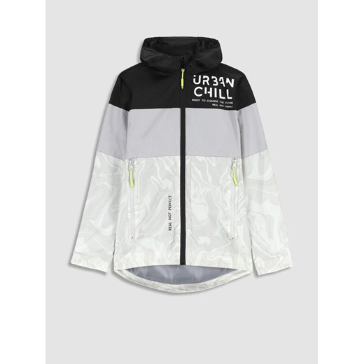 Coccodrillo Kurtka przejściowa WC3152401OBK Kolorowy Regular Fit ze sklepu MODIVO w kategorii Kurtki chłopięce - zdjęcie 182673774