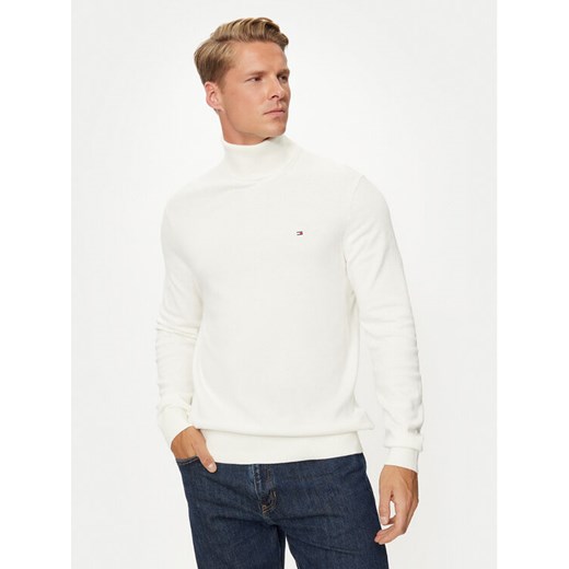 Tommy Hilfiger Golf MW0MW28048 Biały Regular Fit ze sklepu MODIVO w kategorii Swetry męskie - zdjęcie 182674083