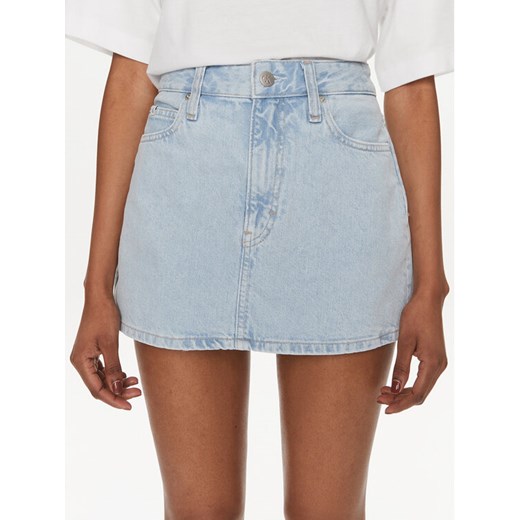Calvin Klein Jeans Spódnica jeansowa J20J222828 Niebieski Slim Fit ze sklepu MODIVO w kategorii Spódnice - zdjęcie 182674103