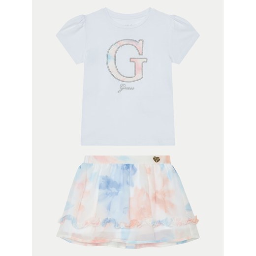 Guess Komplet t-shirt i spódniczka K5RG03 K6YW0 Biały Regular Fit ze sklepu MODIVO w kategorii Komplety dziewczęce - zdjęcie 182674380