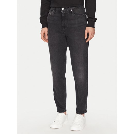Calvin Klein Jeans Jeansy J20J224518 Czarny Mom Fit ze sklepu MODIVO w kategorii Jeansy damskie - zdjęcie 182674491