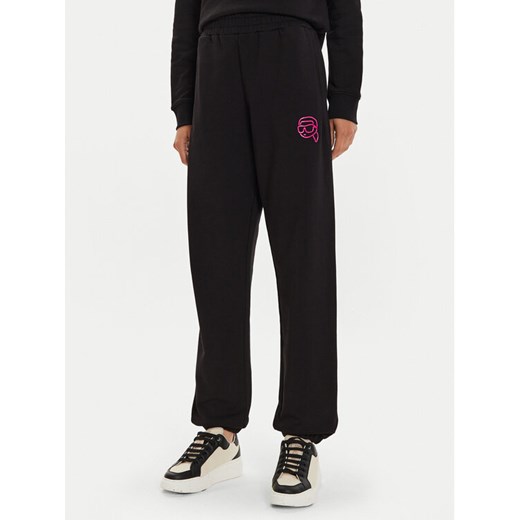 KARL LAGERFELD Spodnie dresowe 246W1012 Czarny Regular Fit ze sklepu MODIVO w kategorii Spodnie damskie - zdjęcie 182675293