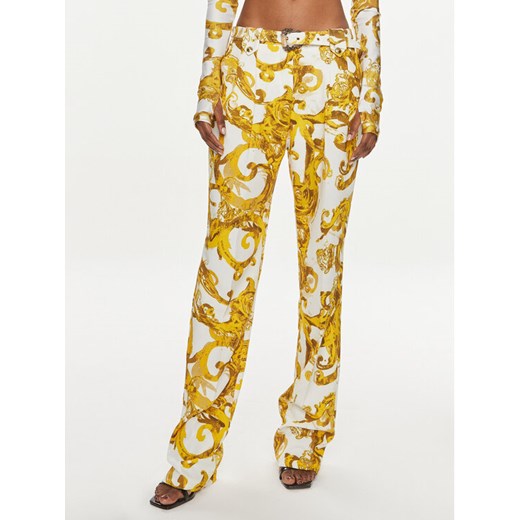 Versace Jeans Couture Spodnie materiałowe 76HAA111 Biały Slim Fit ze sklepu MODIVO w kategorii Spodnie damskie - zdjęcie 182675433