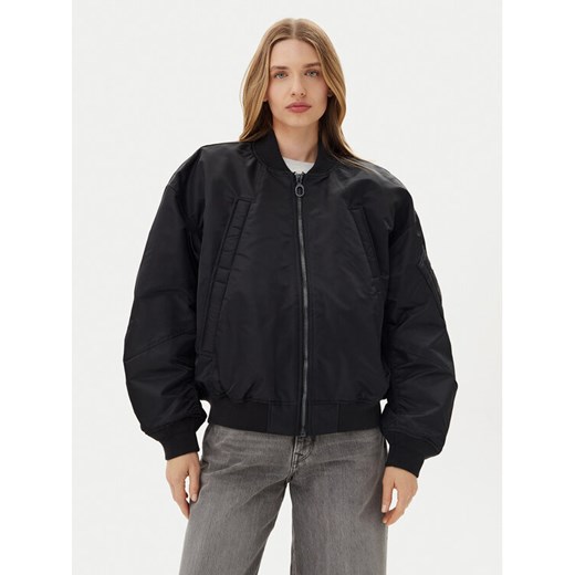 G-Star Raw Kurtka bomber Macro D25989-C143 Czarny Oversize ze sklepu MODIVO w kategorii Kurtki damskie - zdjęcie 182675610