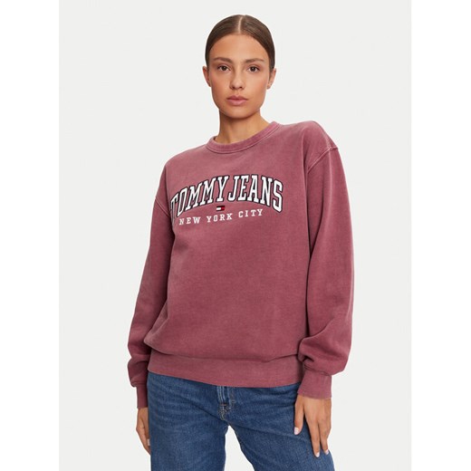 Tommy Jeans Bluza Varsity DW0DW19824 Fioletowy Regular Fit ze sklepu MODIVO w kategorii Bluzy damskie - zdjęcie 182675673