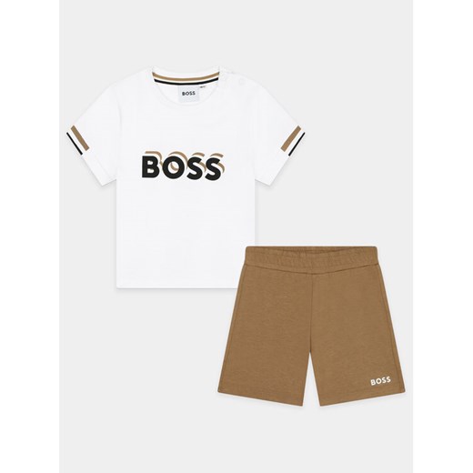 Boss Komplet t-shirt i spodenki J50624 M Beżowy Regular Fit ze sklepu MODIVO w kategorii Komplety niemowlęce - zdjęcie 182676382