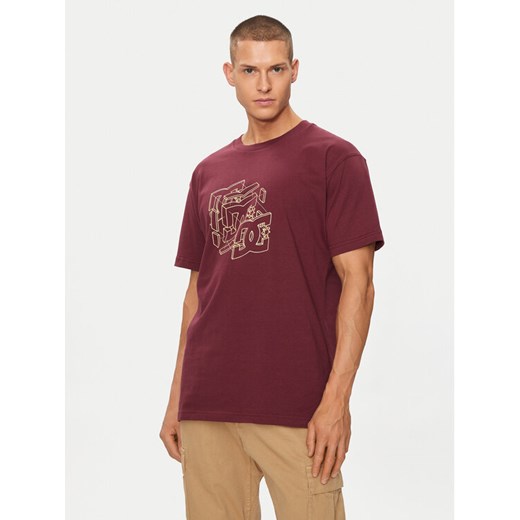 DC T-Shirt Rebuild Hss ADYZT05337 Bordowy Regular Fit ze sklepu MODIVO w kategorii T-shirty męskie - zdjęcie 182676392